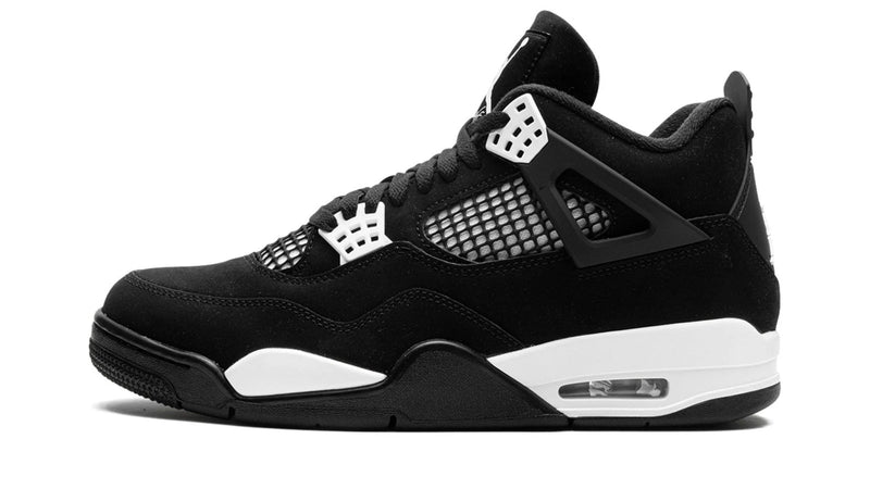 Air Jordan 4 ‘White Thunder’