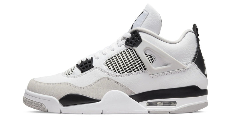 Air Jordan 4 Retro ‘Military Black’