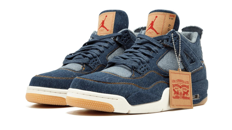 Air Jordan 4 Retro NRG × Levi’s