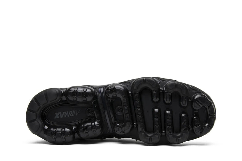 Nike Air VaporMax Plus ‘Triple Black’