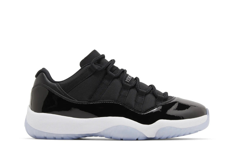 Air Jordan 8 Retro ‘Black – White – Lt. Graphite’