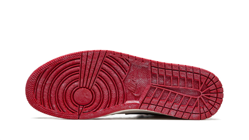 Air Jordan 1 Retro High OG ‘Chicago Lost and Found’