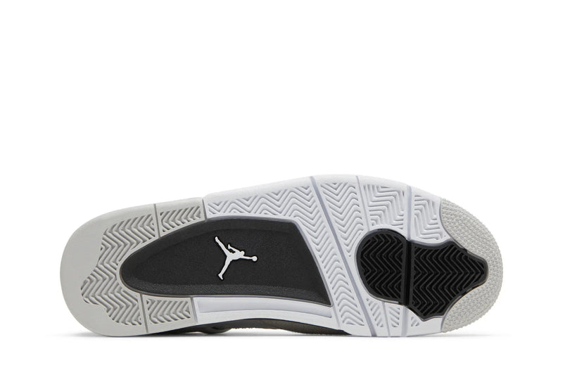 Air Jordan 4 Retro ‘Military Black’