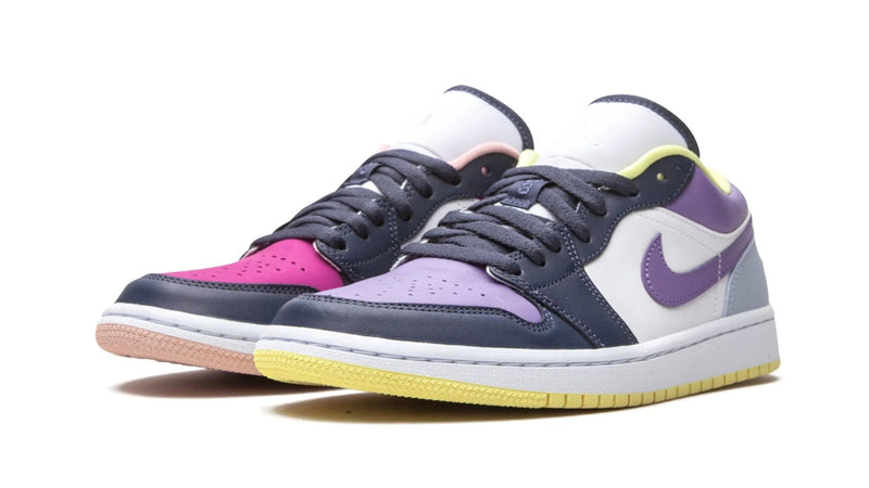 Air Jordan 1 Low SE WMNS ‘Mismatched Purple & Magenta’