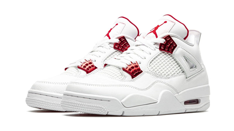 Air Jordan 4 Retro ‘Metallic Pack’ – University Red