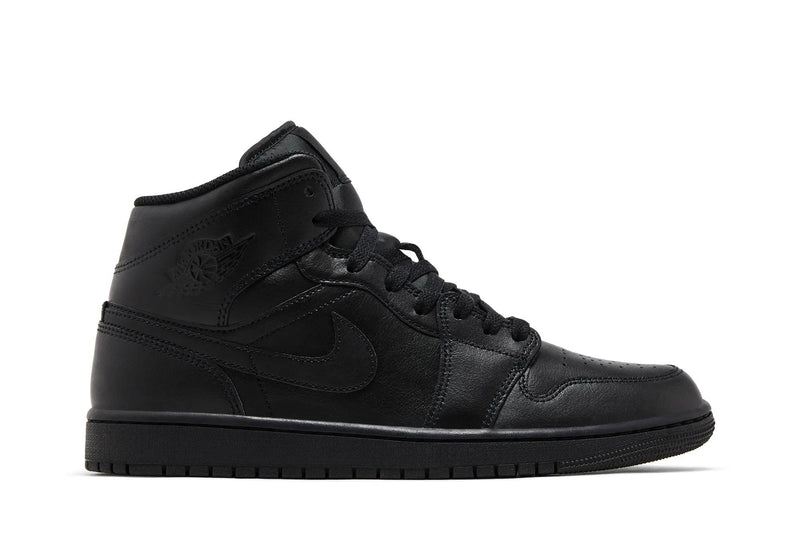 Air Jordan 1 Mid ‘Triple Black’ 2022