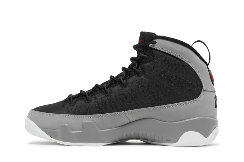 Air Jordan 9 Retro ‘Particle Grey’