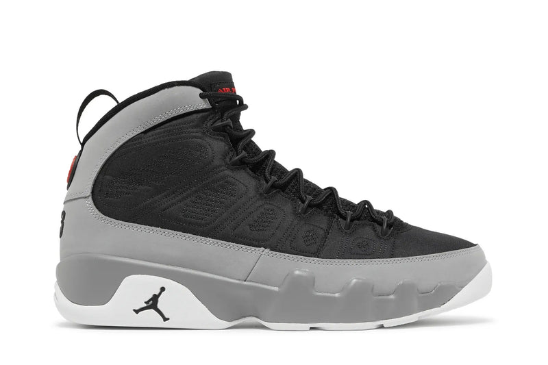 Air Jordan 9 Retro ‘Particle Grey’